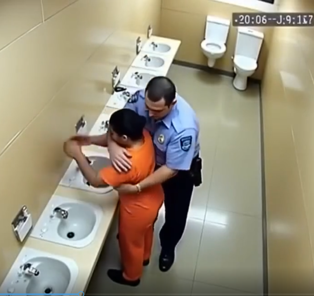 🚨😳 The Policeman Was Taken Away — He Forgot There Was a Camera Recording Everything