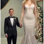 😮💍 He Married a 6-Foot-Tall Woman… But What She Discovered the Next Day Left Everyone Speechless! 🤯